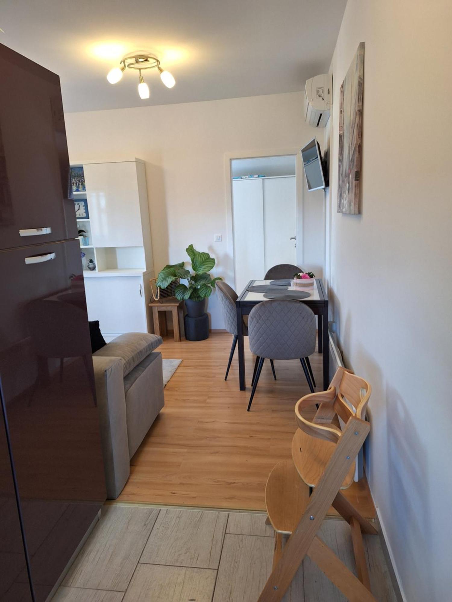 בוג'ה Apartment Dorina מראה חיצוני תמונה